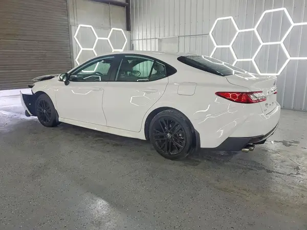 4T1DAACK2SU622074 2025 TOYOTA CAMRY - Image 2
