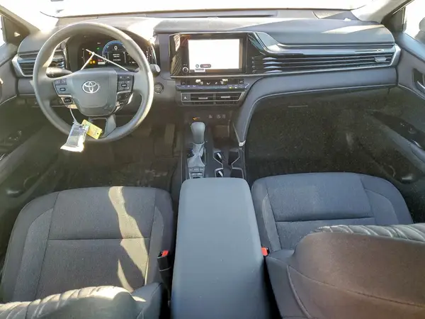 4T1DAACK2SU623483 2025 TOYOTA CAMRY - Image 8