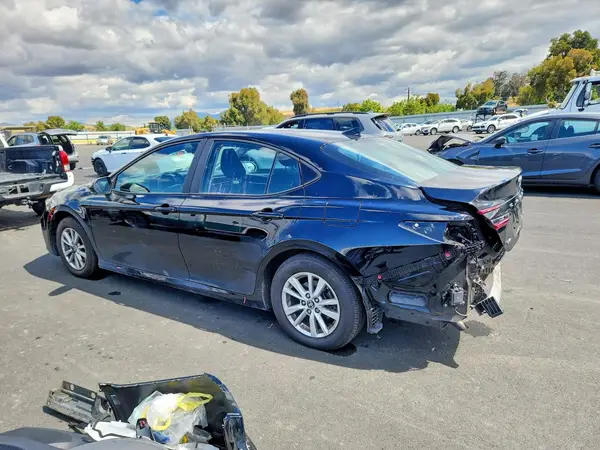 4T1DAACK2SU637870 2025 TOYOTA CAMRY - Image 2
