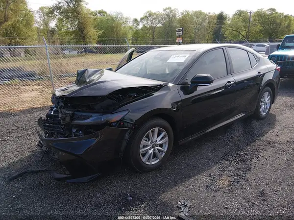 4T1DAACK2SU638890 2025 TOYOTA CAMRY - Image 2