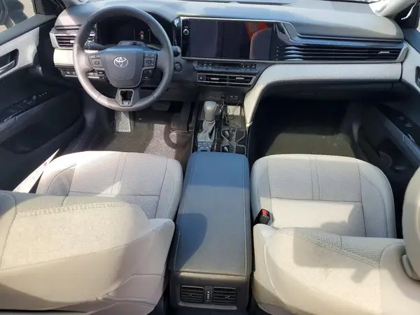 4T1DAACK2SU639389 2025 TOYOTA CAMRY - Image 8