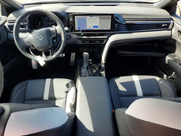 4T1DAACK2SU642633 2025 TOYOTA CAMRY - Image 8