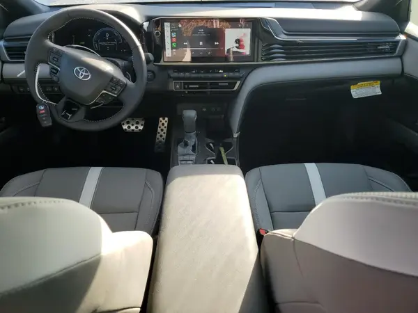 4T1DAACK2SU642759 2025 TOYOTA CAMRY - Image 8
