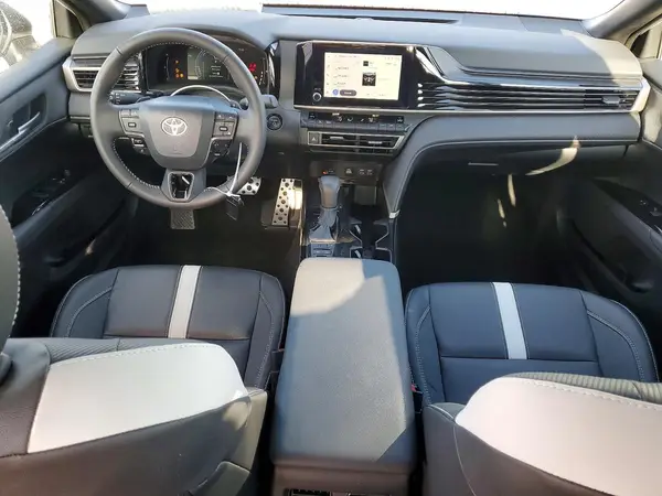 4T1DAACK2TU211453 2026 TOYOTA CAMRY - Image 8