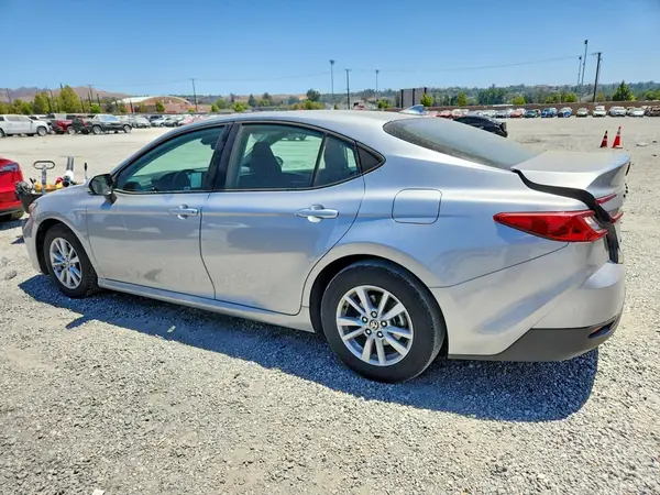 4T1DAACK2TU227135 2026 TOYOTA CAMRY - Image 2