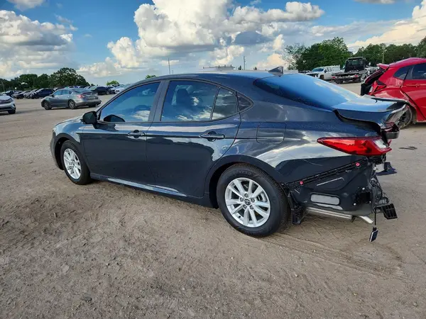 4T1DAACK2TU245943 2026 TOYOTA CAMRY - Image 2
