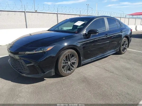 4T1DAACK2TU650961 2026 TOYOTA CAMRY - Image 2
