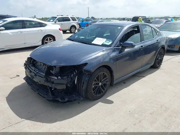 4T1DAACK2TU661233 2026 TOYOTA CAMRY - Image 2