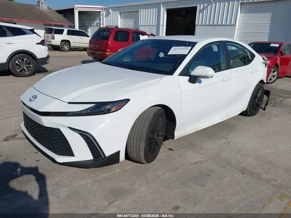 4T1DAACK2TU664701 2026 TOYOTA CAMRY - Image 2