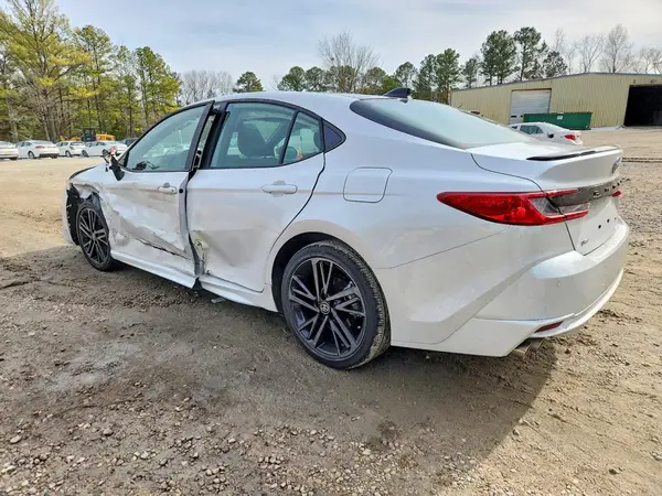 4T1DAACK2TU679120 2026 TOYOTA CAMRY - Image 2
