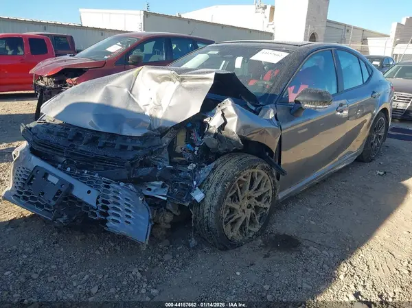 4T1DAACK2TU687542 2026 TOYOTA CAMRY - Image 2
