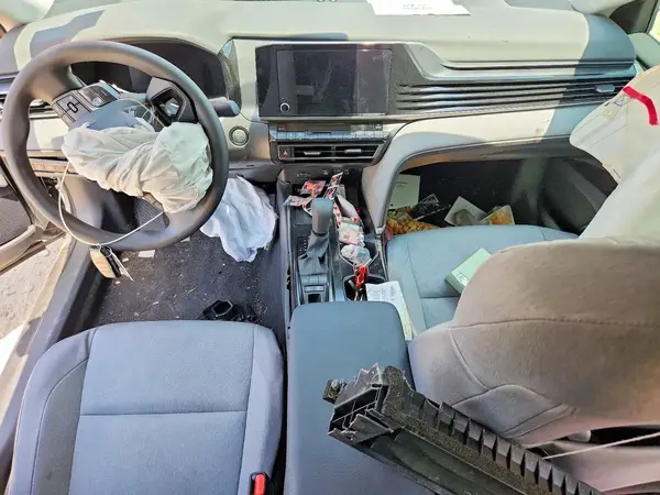4T1DAACK2TU687721 2026 TOYOTA CAMRY - Image 8