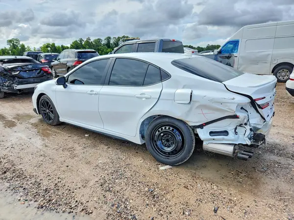 4T1DAACK2TU721897 2026 TOYOTA CAMRY - Image 2
