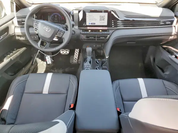 4T1DAACK2TU741647 2026 TOYOTA CAMRY - Image 8