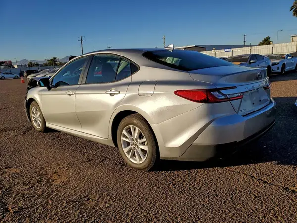 4T1DAACK3SU002611 2025 TOYOTA CAMRY - Image 2