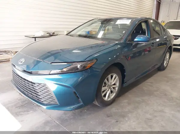4T1DAACK3SU003208 2025 TOYOTA CAMRY - Image 2