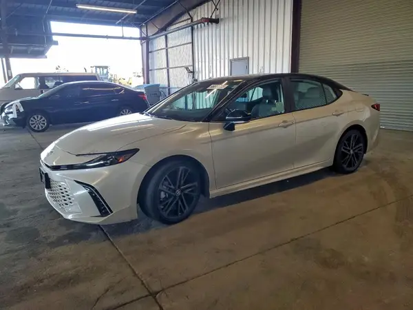 4T1DAACK3SU007226 2025 TOYOTA CAMRY - Image 1