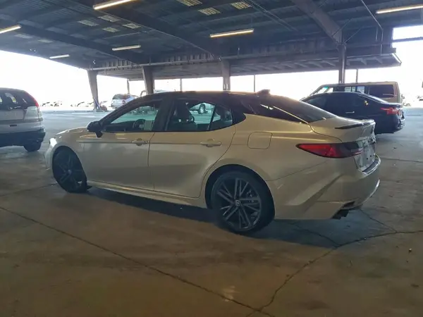 4T1DAACK3SU007226 2025 TOYOTA CAMRY - Image 2