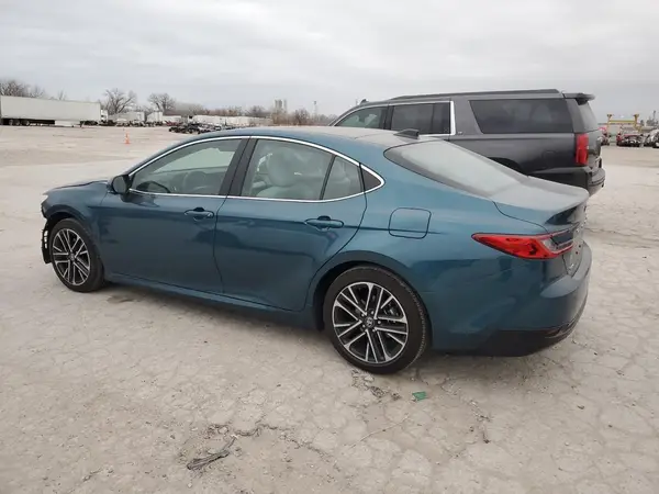 4T1DAACK3SU030263 2025 TOYOTA CAMRY - Image 2