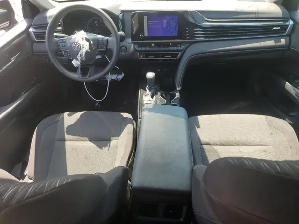 4T1DAACK3SU031042 2025 TOYOTA CAMRY - Image 8