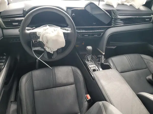 4T1DAACK3SU033213 2025 TOYOTA CAMRY - Image 8