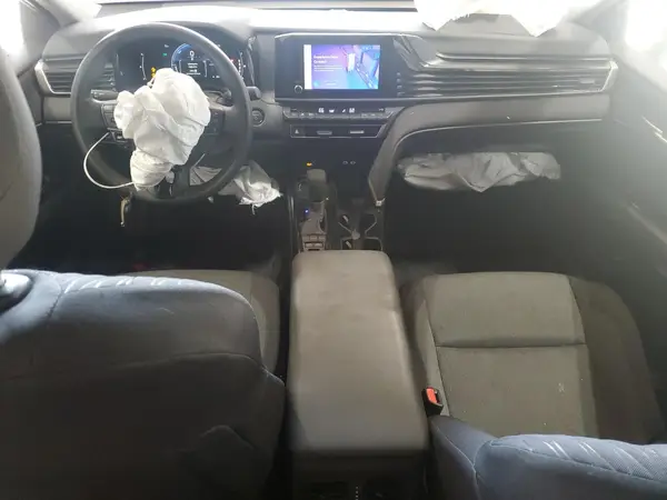 4T1DAACK3SU036001 2025 TOYOTA CAMRY - Image 8