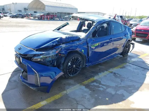 4T1DAACK3SU041702 2025 TOYOTA CAMRY - Image 2