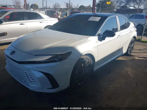 4T1DAACK3SU041750 2025 TOYOTA CAMRY - Image 2
