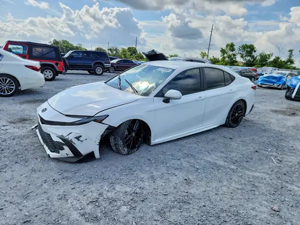 4T1DAACK3SU043949 2025 TOYOTA CAMRY - Image 1