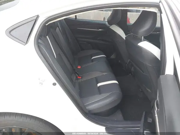 4T1DAACK3SU044244 2025 TOYOTA CAMRY - Image 8