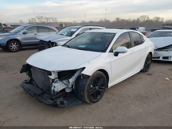 4T1DAACK3SU049766 2025 TOYOTA CAMRY - Image 2
