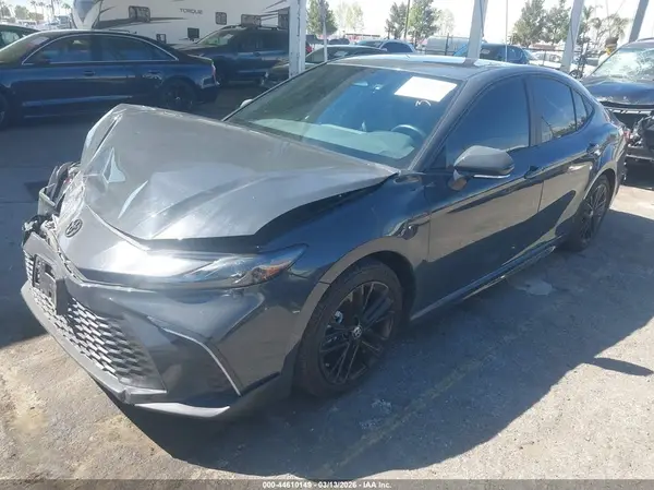 4T1DAACK3SU051596 2025 TOYOTA CAMRY - Image 2