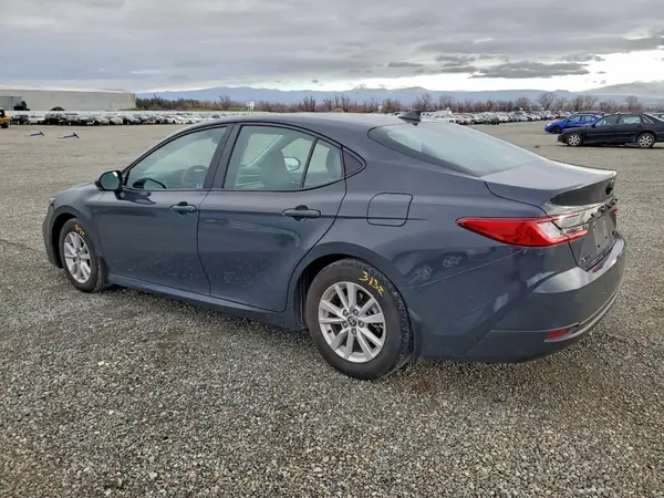 4T1DAACK3SU056667 2025 TOYOTA CAMRY - Image 2
