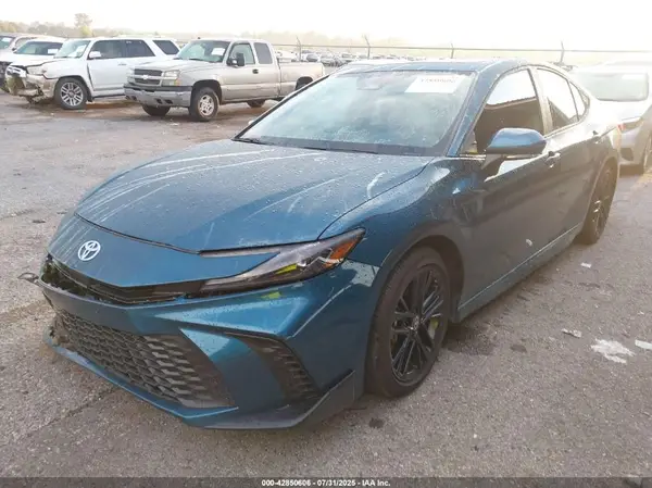 4T1DAACK3SU057270 2025 TOYOTA CAMRY - Image 2