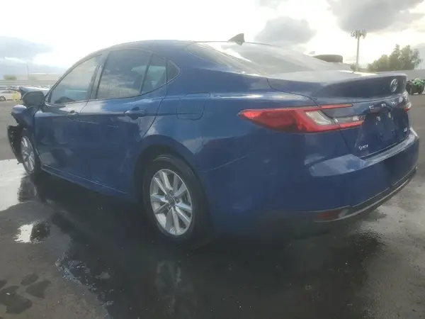 4T1DAACK3SU057947 2025 TOYOTA CAMRY - Image 2