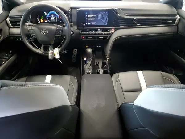 4T1DAACK3SU061741 2025 TOYOTA CAMRY - Image 8