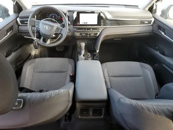 4T1DAACK3SU061870 2025 TOYOTA CAMRY - Image 8