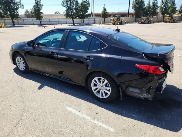 4T1DAACK3SU064462 2025 TOYOTA CAMRY - Image 2
