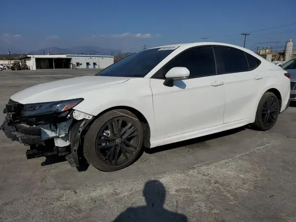 4T1DAACK3SU065899 2025 TOYOTA CAMRY - Image 1