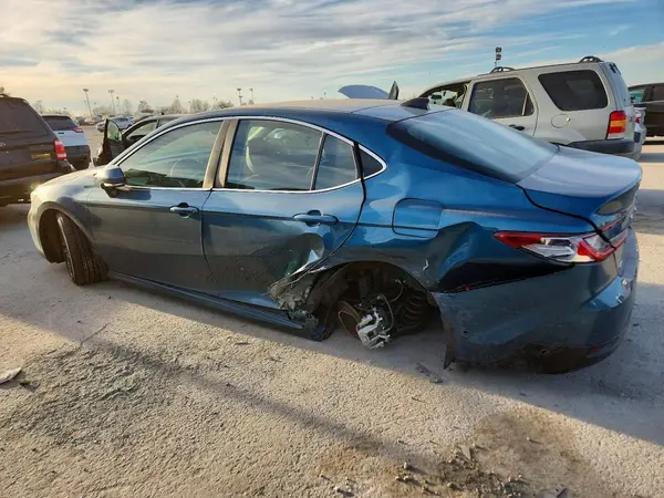 4T1DAACK3SU069273 2025 TOYOTA CAMRY - Image 2