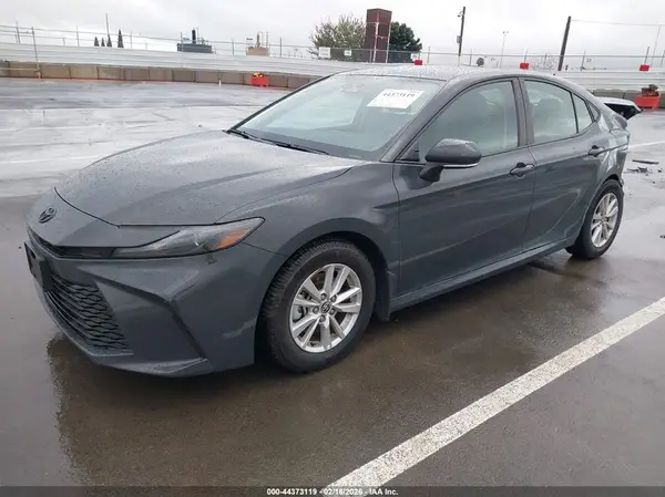 4T1DAACK3SU071184 2025 TOYOTA CAMRY - Image 2