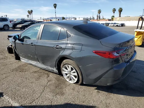 4T1DAACK3SU071864 2025 TOYOTA CAMRY - Image 2