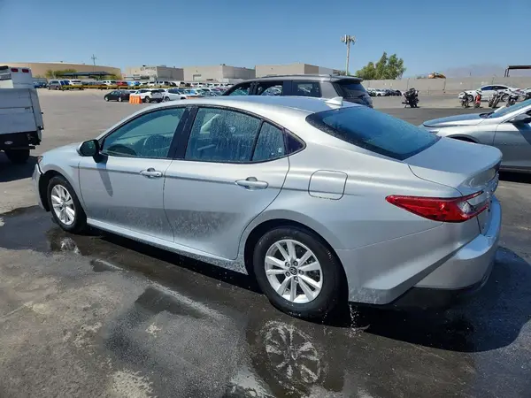 4T1DAACK3SU072349 2025 TOYOTA CAMRY - Image 2