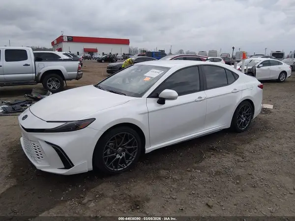 4T1DAACK3SU077146 2025 TOYOTA CAMRY - Image 2