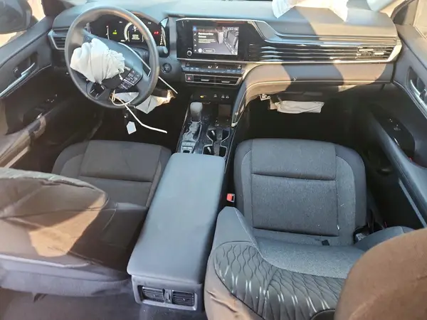 4T1DAACK3SU078541 2025 TOYOTA CAMRY - Image 8