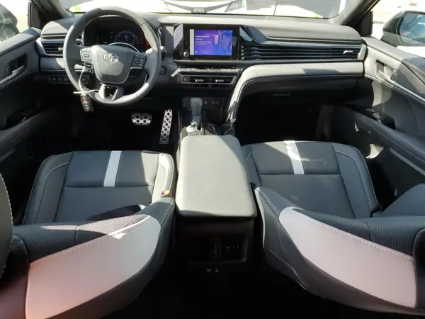 4T1DAACK3SU079723 2025 TOYOTA CAMRY - Image 8
