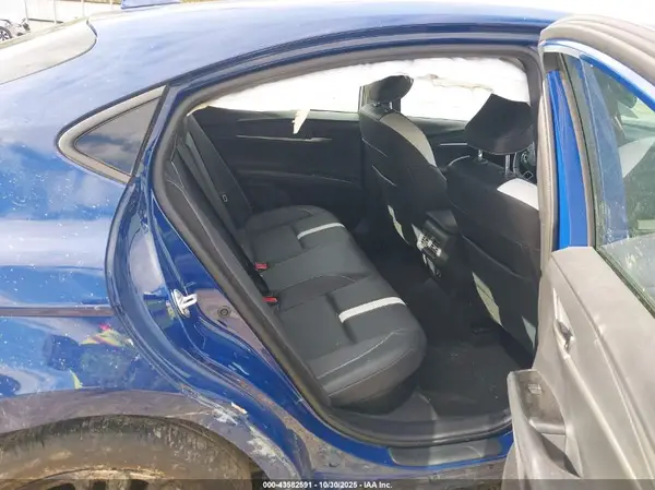 4T1DAACK3SU082475 2025 TOYOTA CAMRY - Image 8