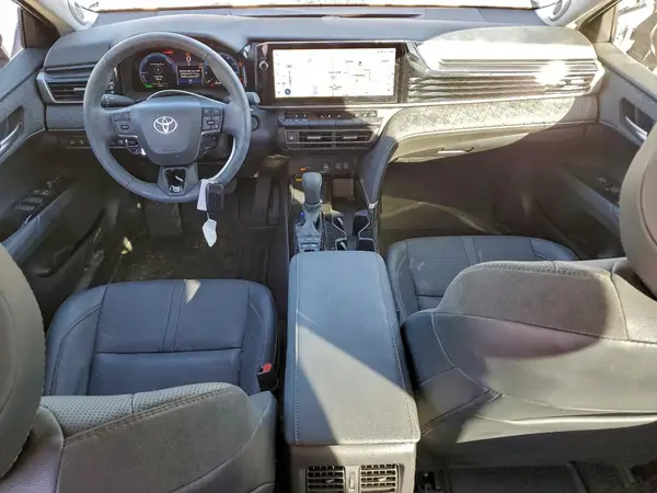 4T1DAACK3SU084534 2025 TOYOTA CAMRY - Image 8