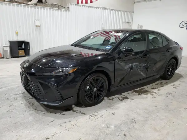 4T1DAACK3SU086106 2025 TOYOTA CAMRY - Image 1