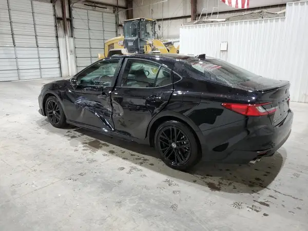 4T1DAACK3SU086106 2025 TOYOTA CAMRY - Image 2